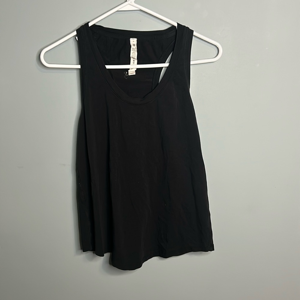 Lululemon size 6 black cotton tank